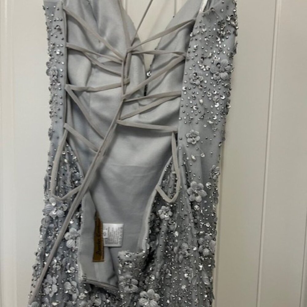 Event or Grad Dress - Picture 7 of 11